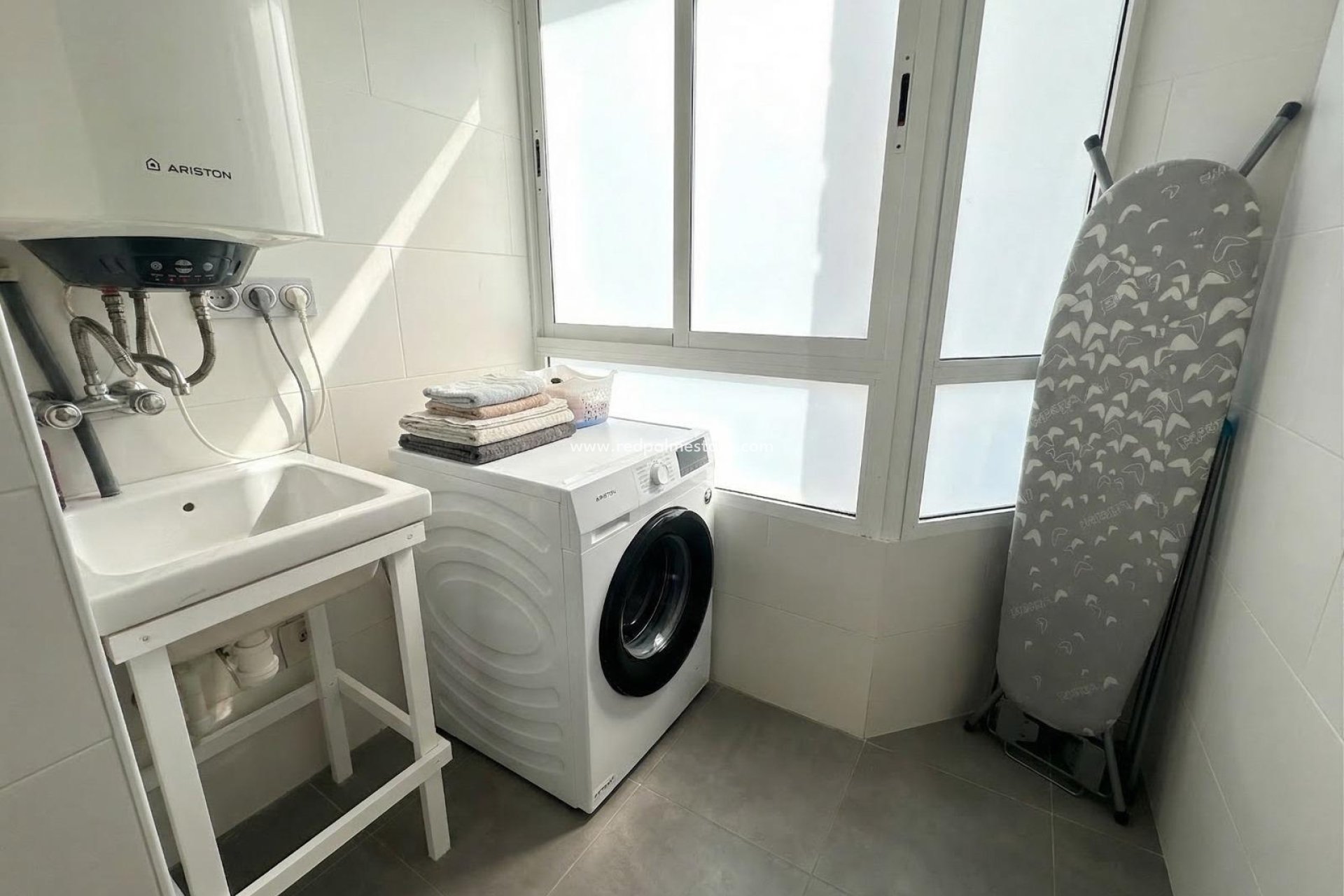 Reventa - Apartmentos -
Torrevieja - Playa del Cura