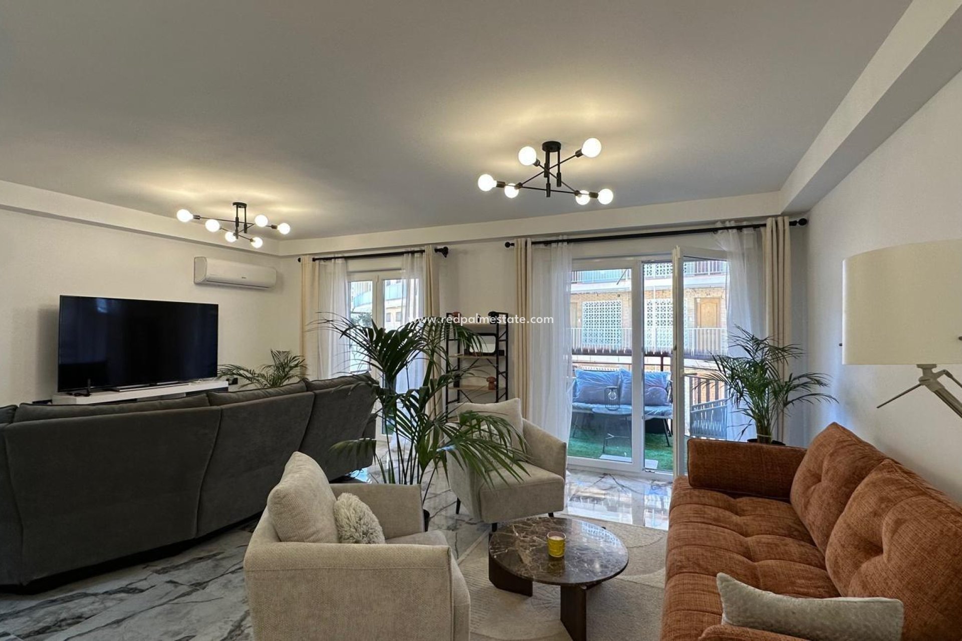 Reventa - Apartmentos -
Torrevieja - Playa del Cura