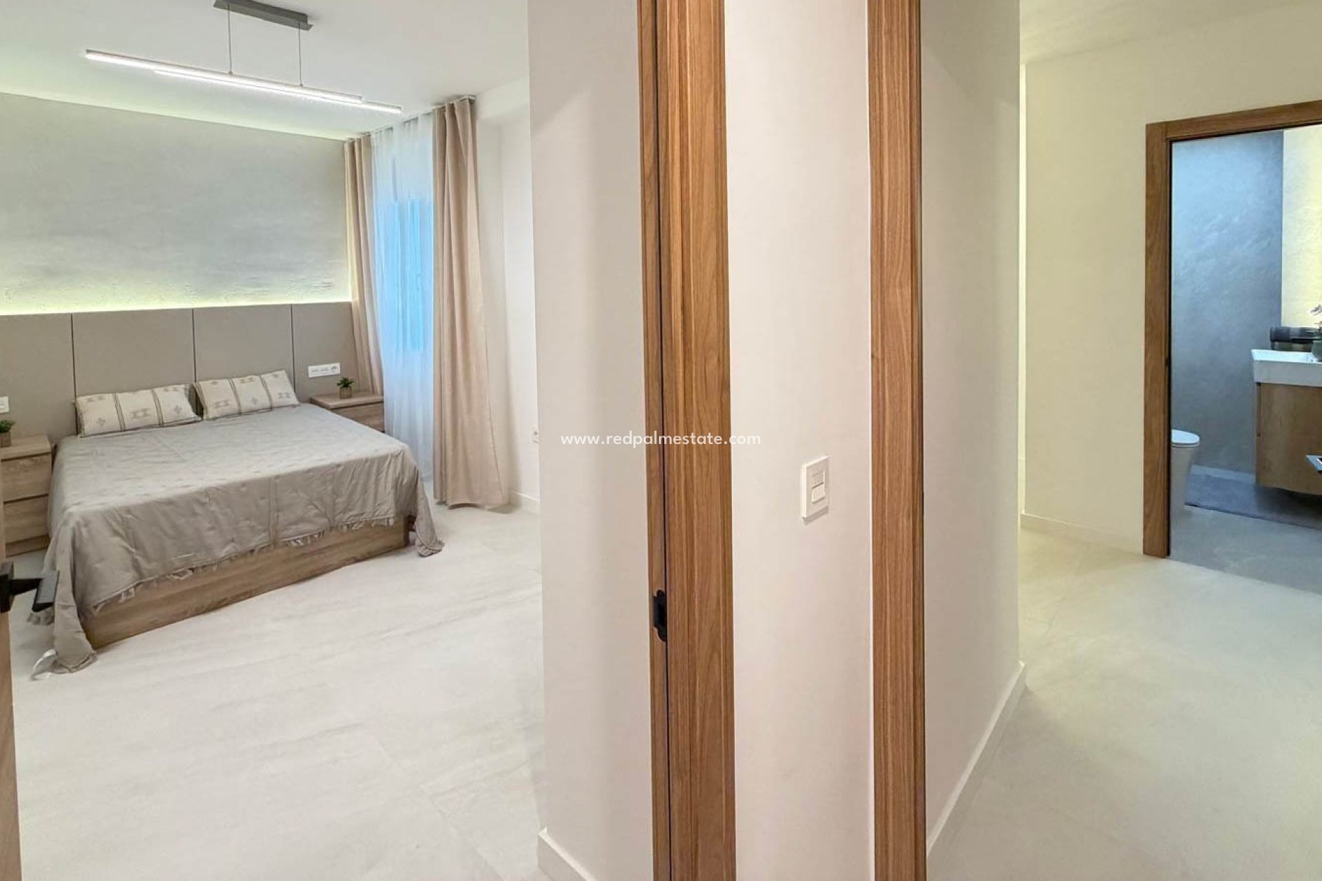 Reventa - Apartmentos -
Torrevieja - Playa del Cura