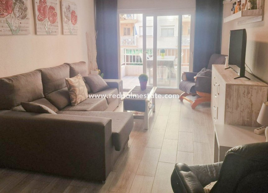 Reventa - Apartmentos -
Torrevieja - Playa del Cura