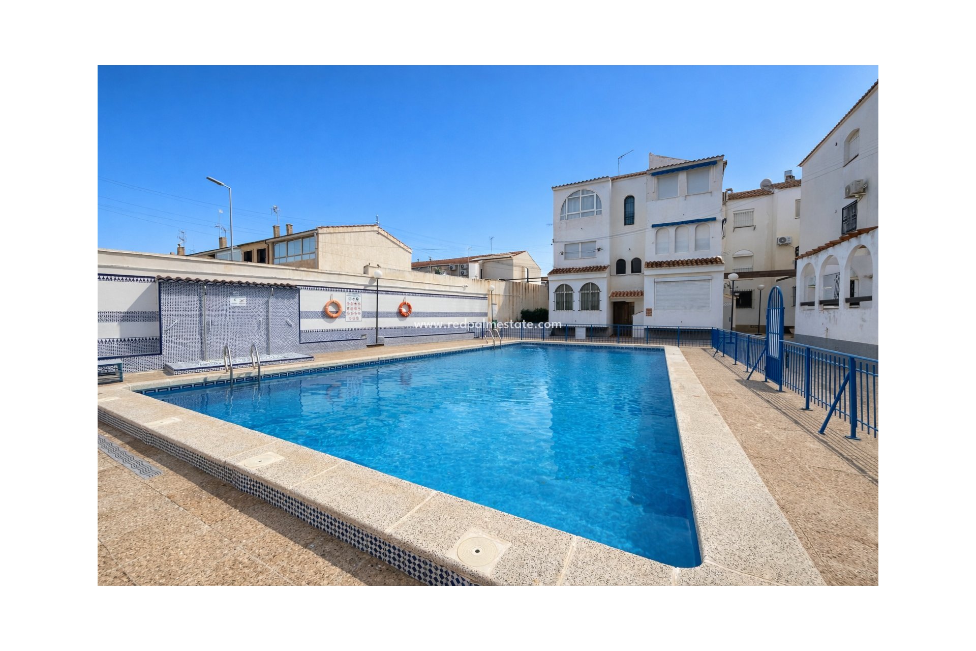Reventa - Apartmentos -
Torrevieja - PLAYA NAUFRAGOS