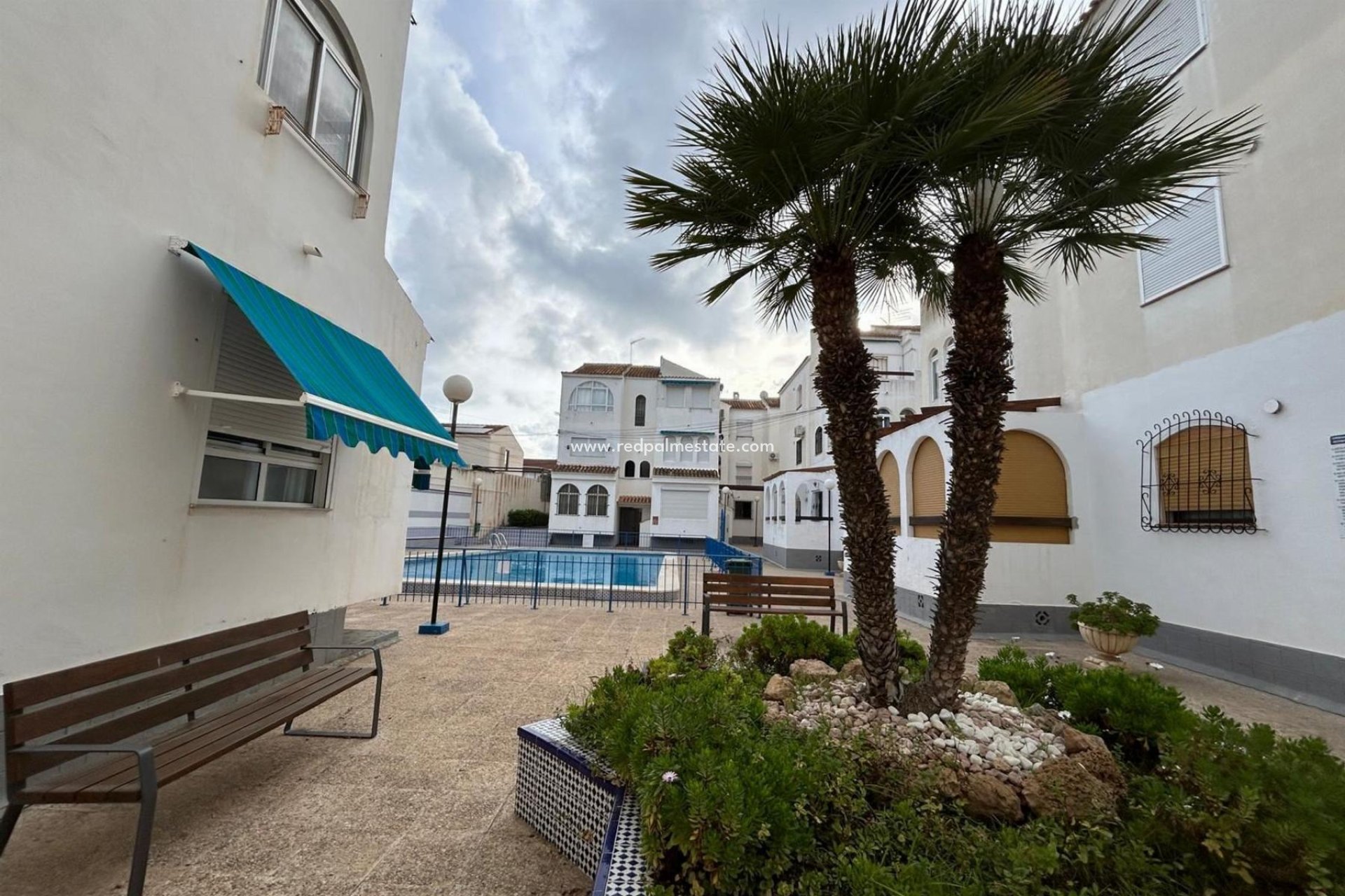 Reventa - Apartmentos -
Torrevieja - PLAYA NAUFRAGOS
