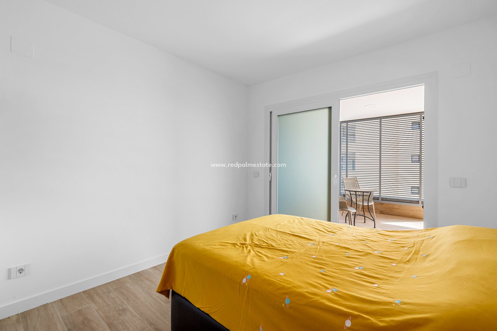 Reventa - Apartmentos -
Torrevieja - Punta prima