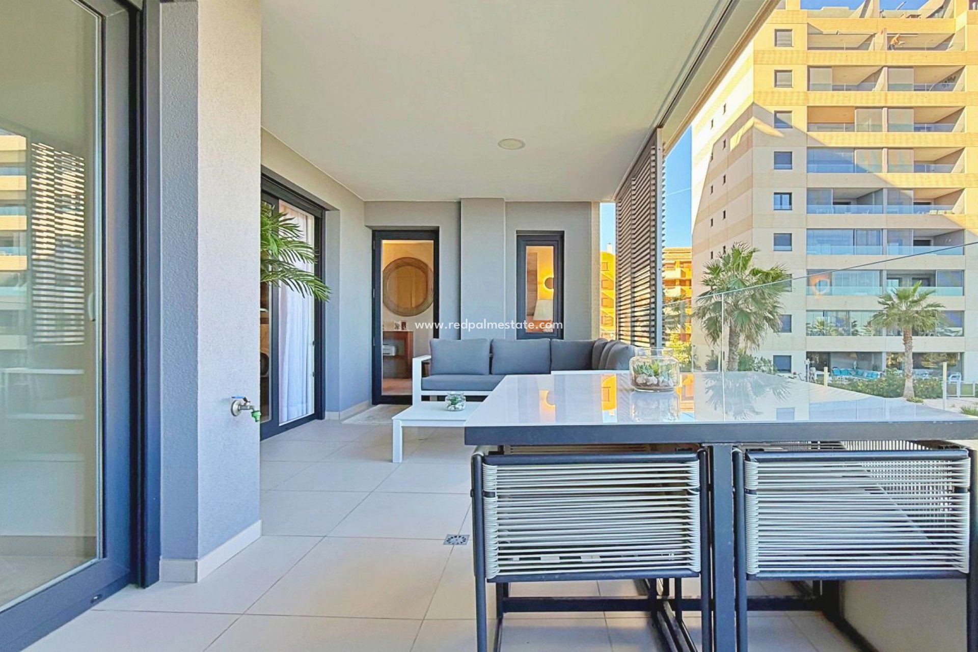 Reventa - Apartmentos -
Torrevieja - Punta prima