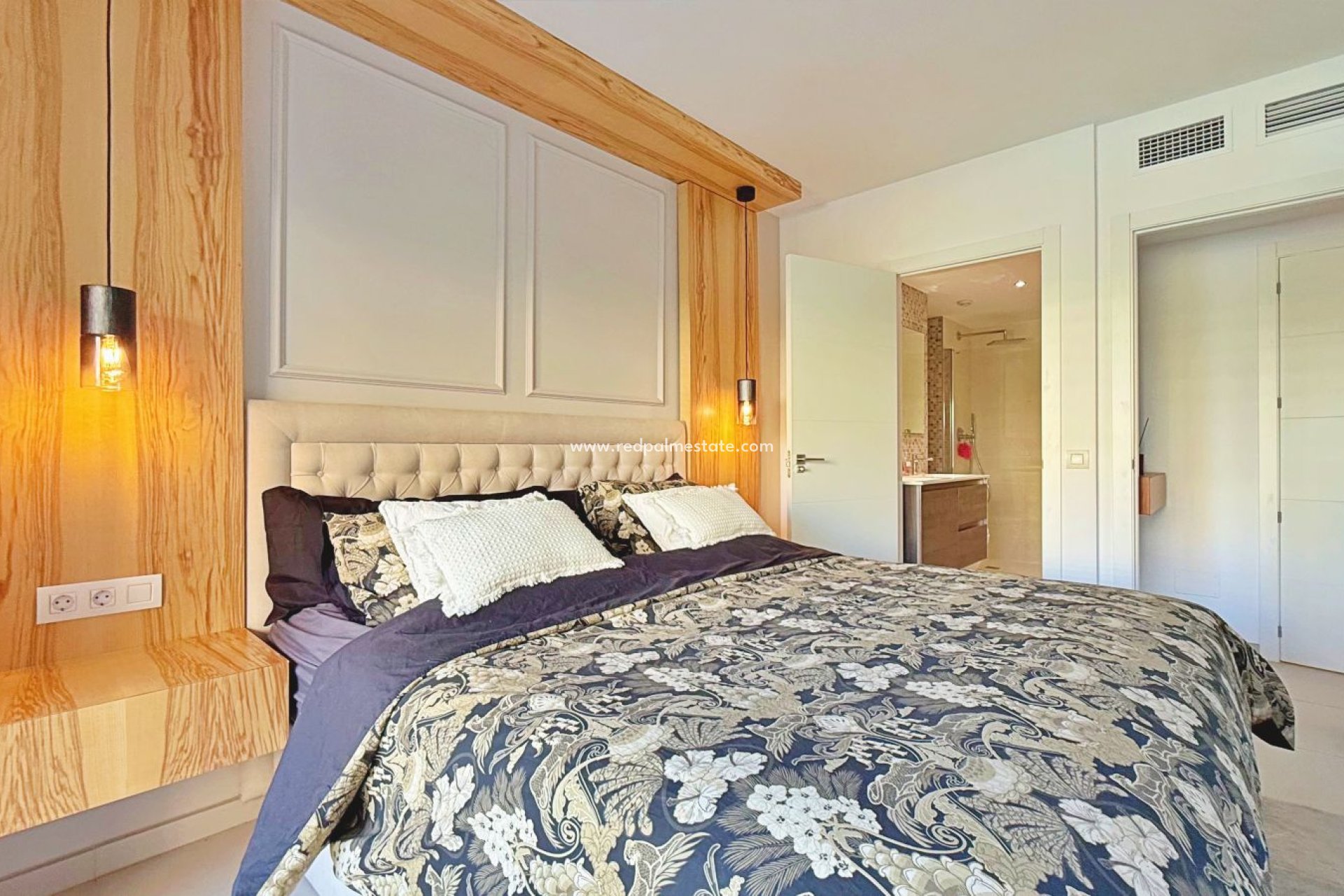 Reventa - Apartmentos -
Torrevieja - Punta prima