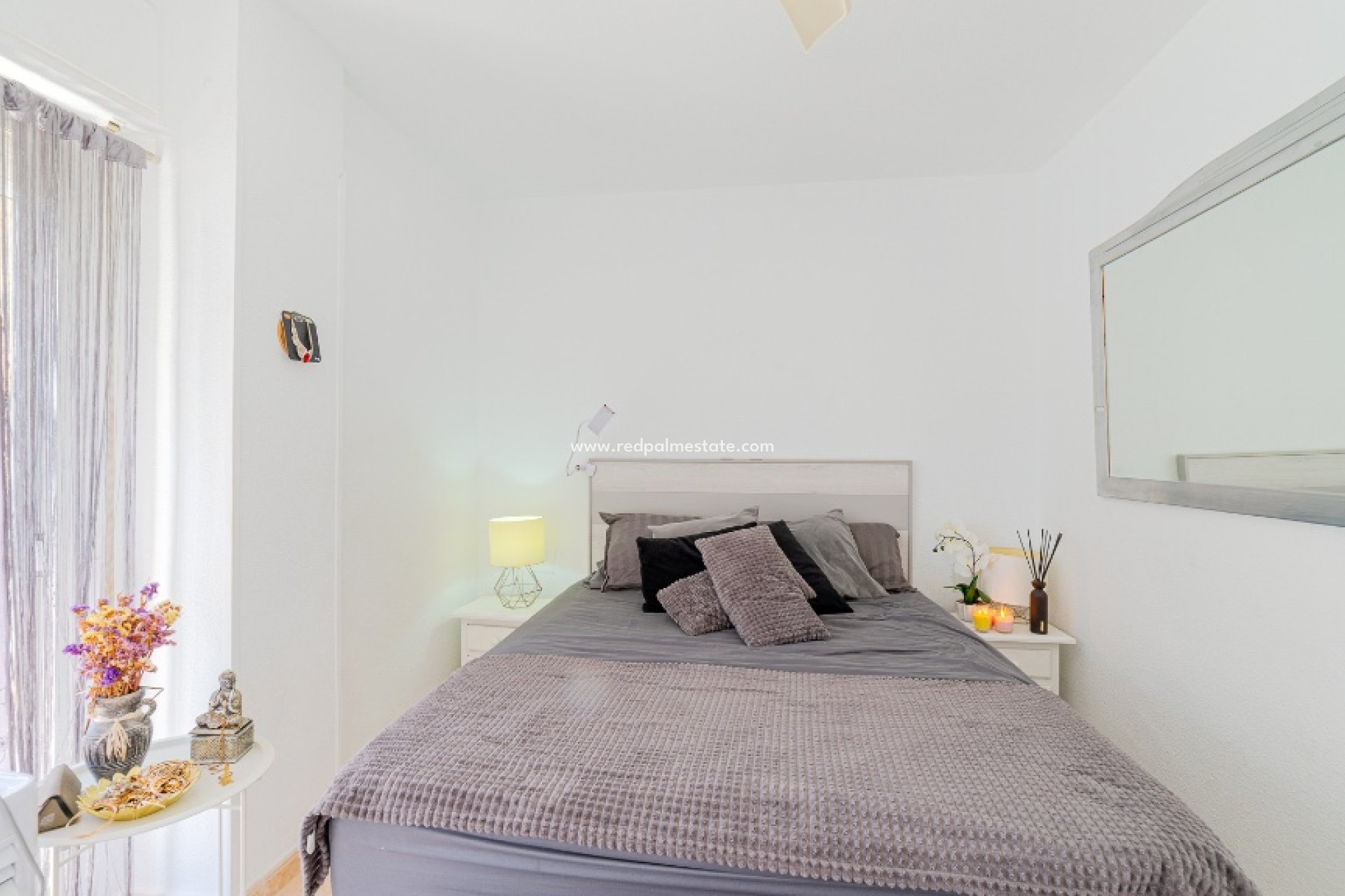 Reventa - Apartmentos -
Torrevieja - Punta prima