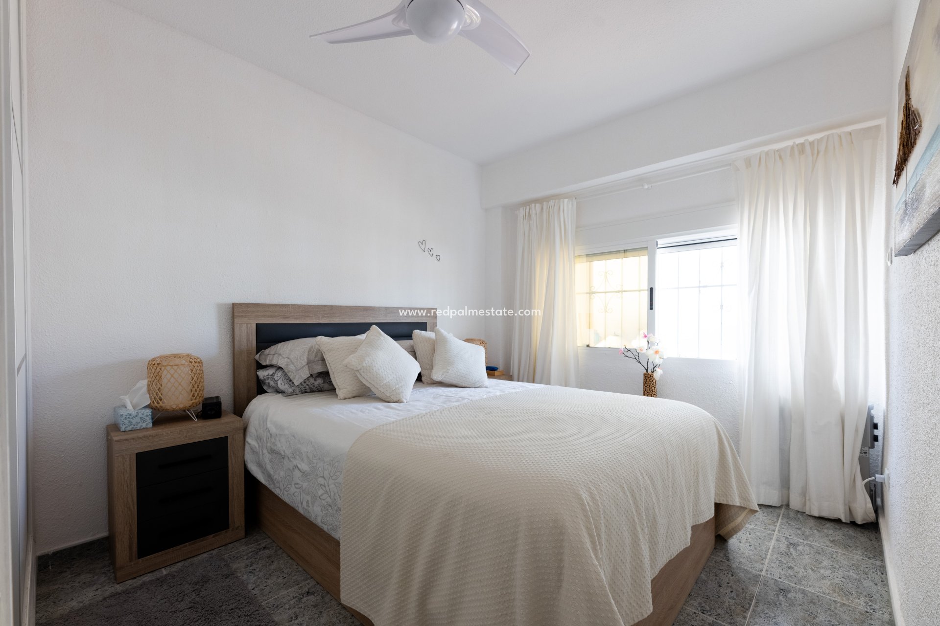 Reventa - Apartmentos -
Torrevieja - Punta prima