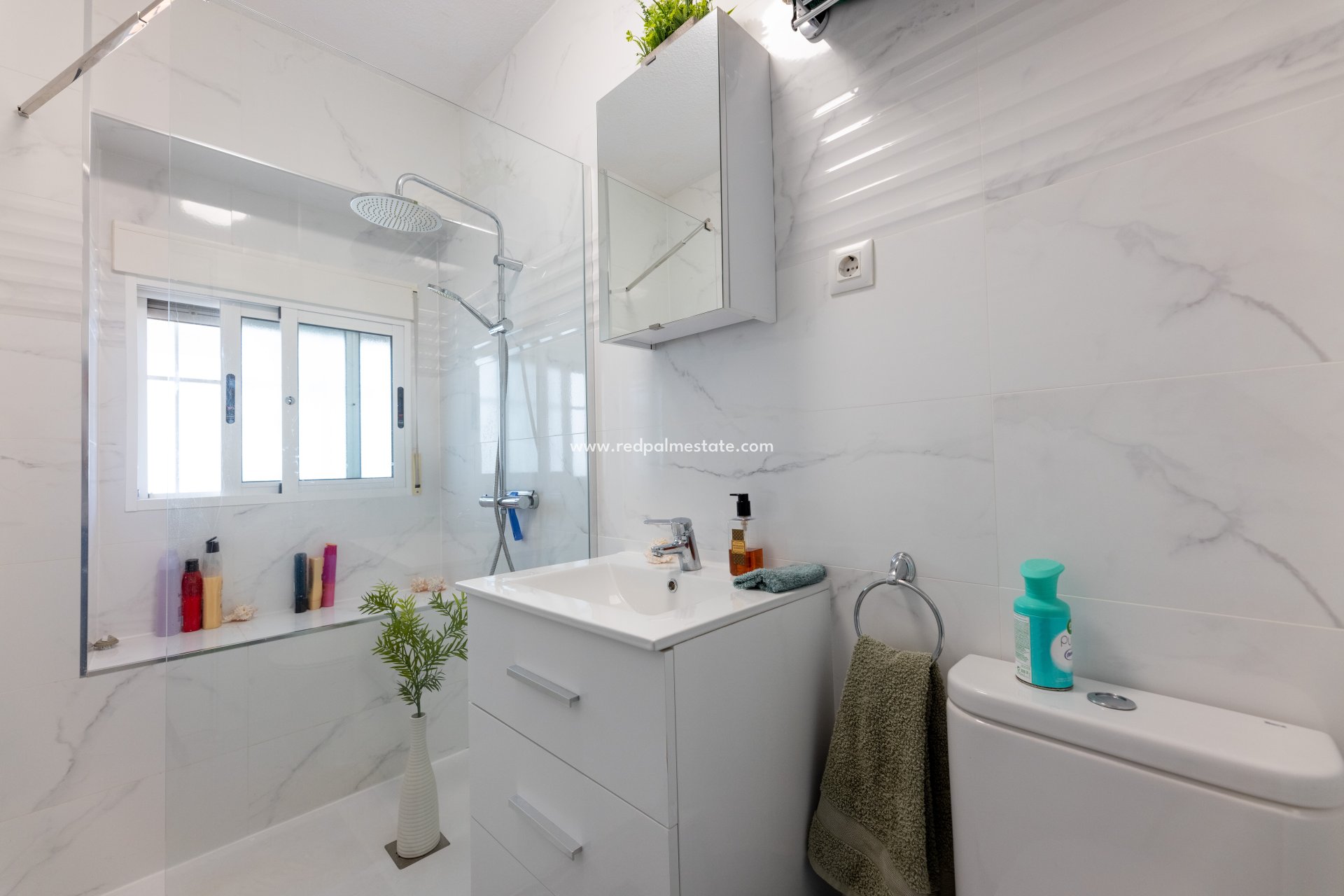 Reventa - Apartmentos -
Torrevieja - Punta prima