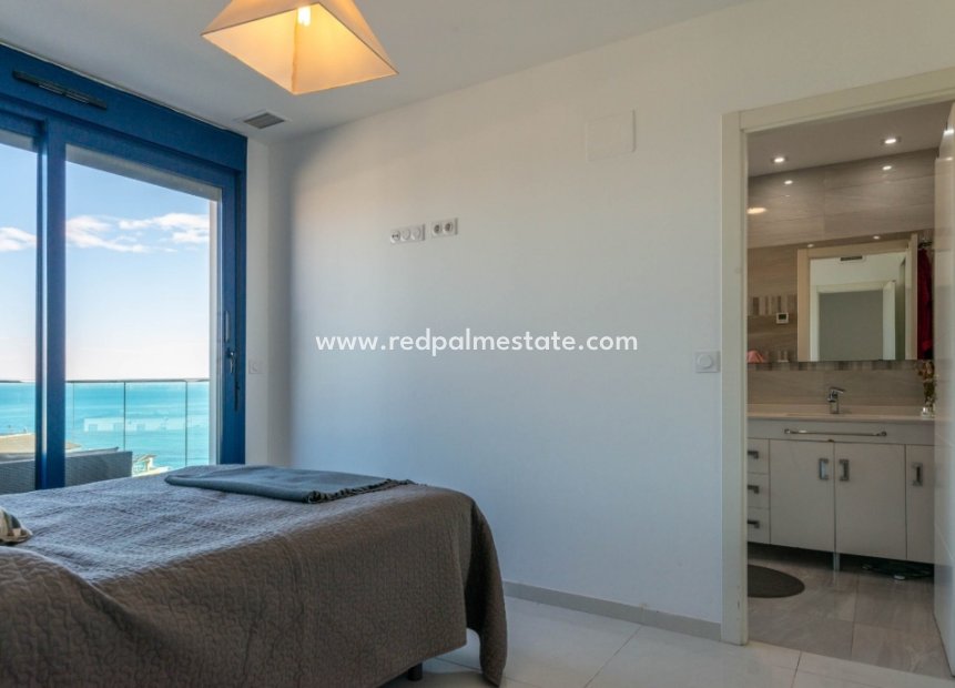 Reventa - Apartmentos -
Torrevieja - Punta prima