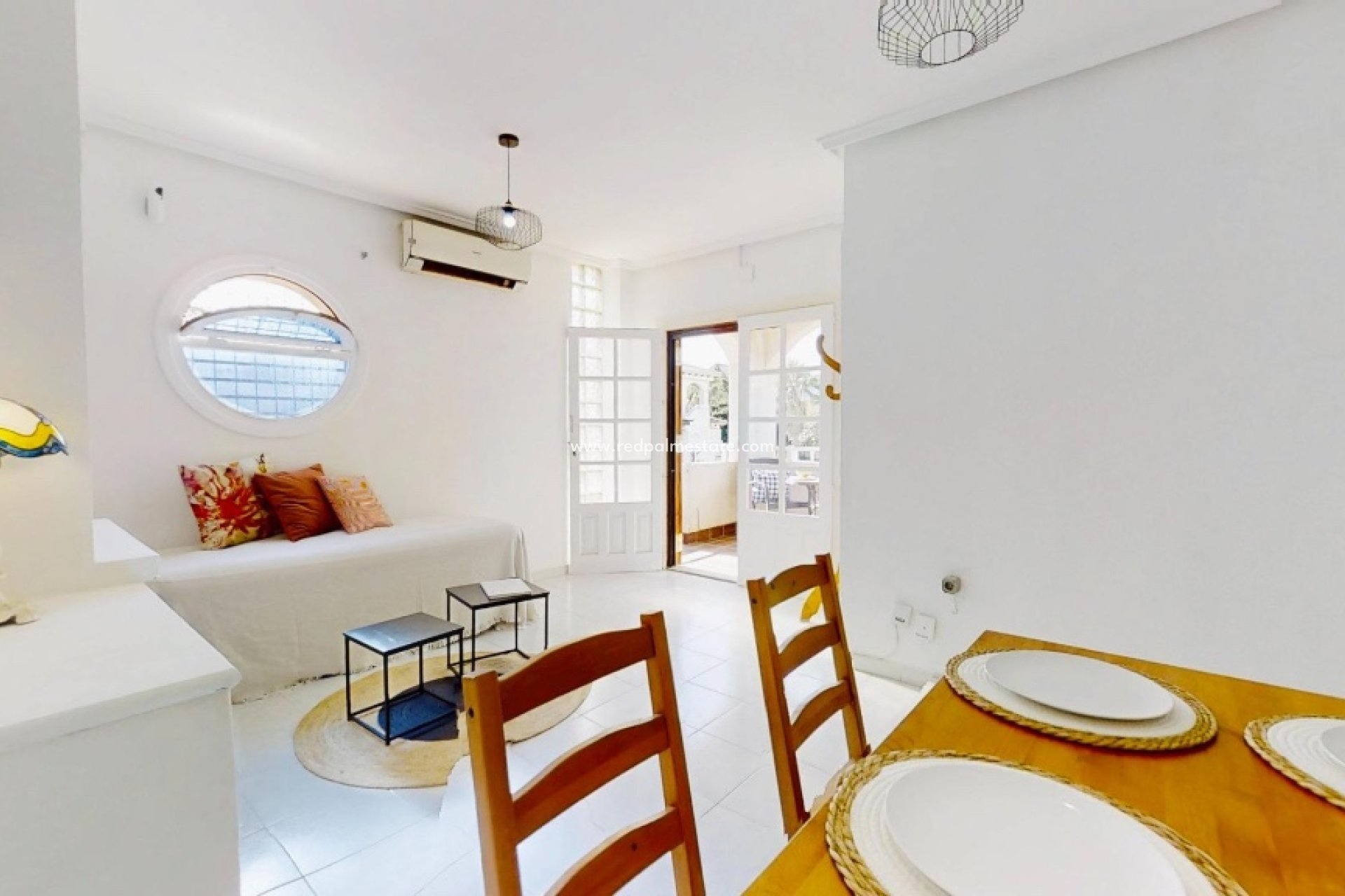 Reventa - Apartmentos -
Torrevieja - Punta prima