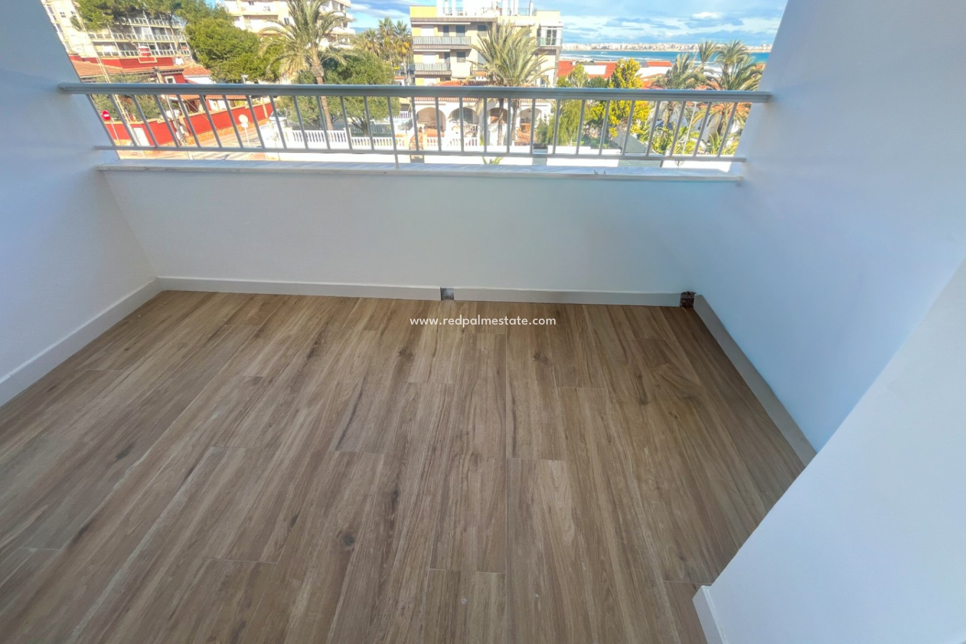 Reventa - Apartmentos -
Torrevieja - Punta prima