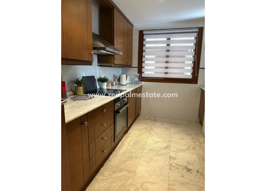 Reventa - Apartmentos -
Torrevieja - Punta prima