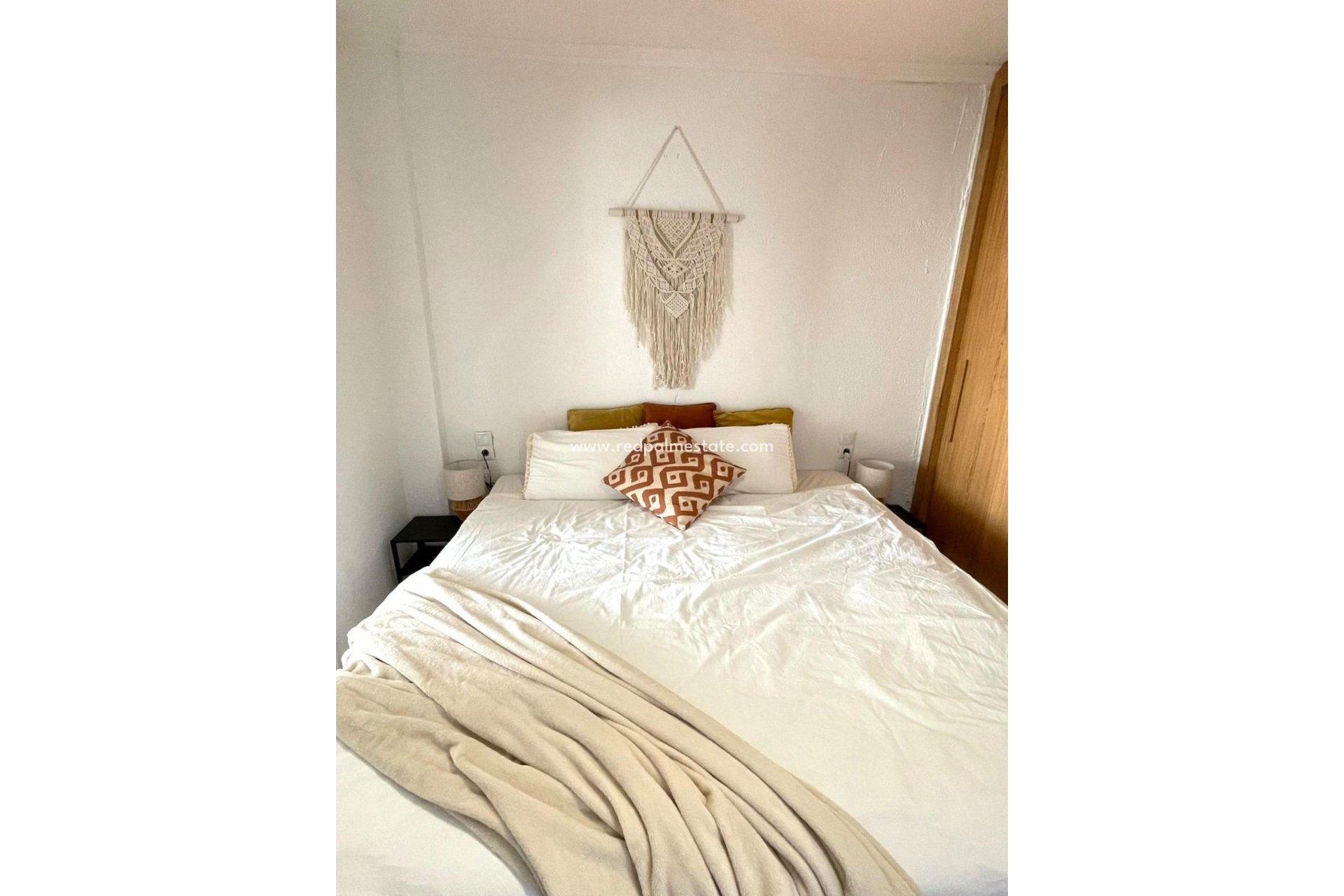 Reventa - Apartmentos -
Torrevieja - Punta prima