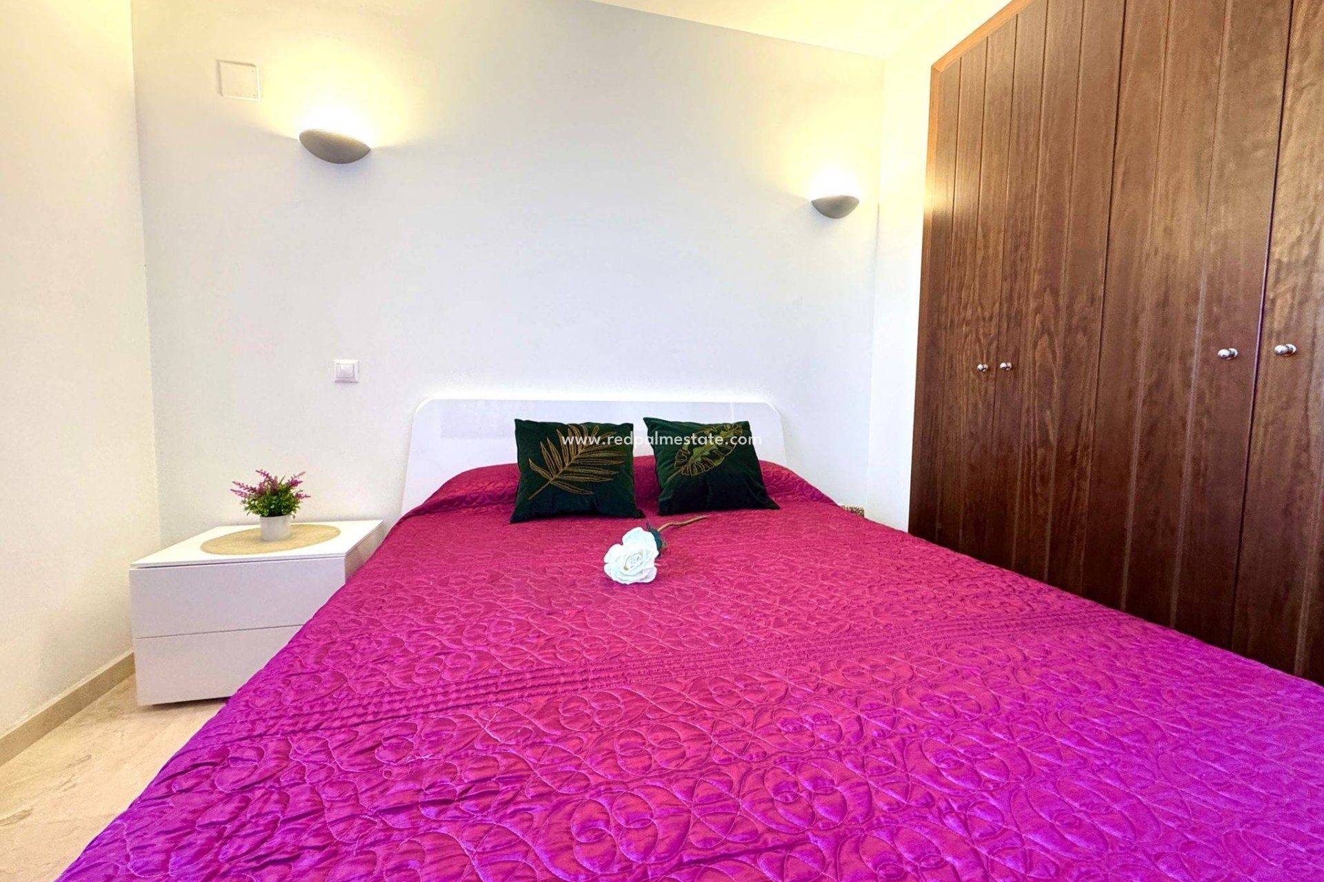 Reventa - Apartmentos -
Torrevieja - Punta prima