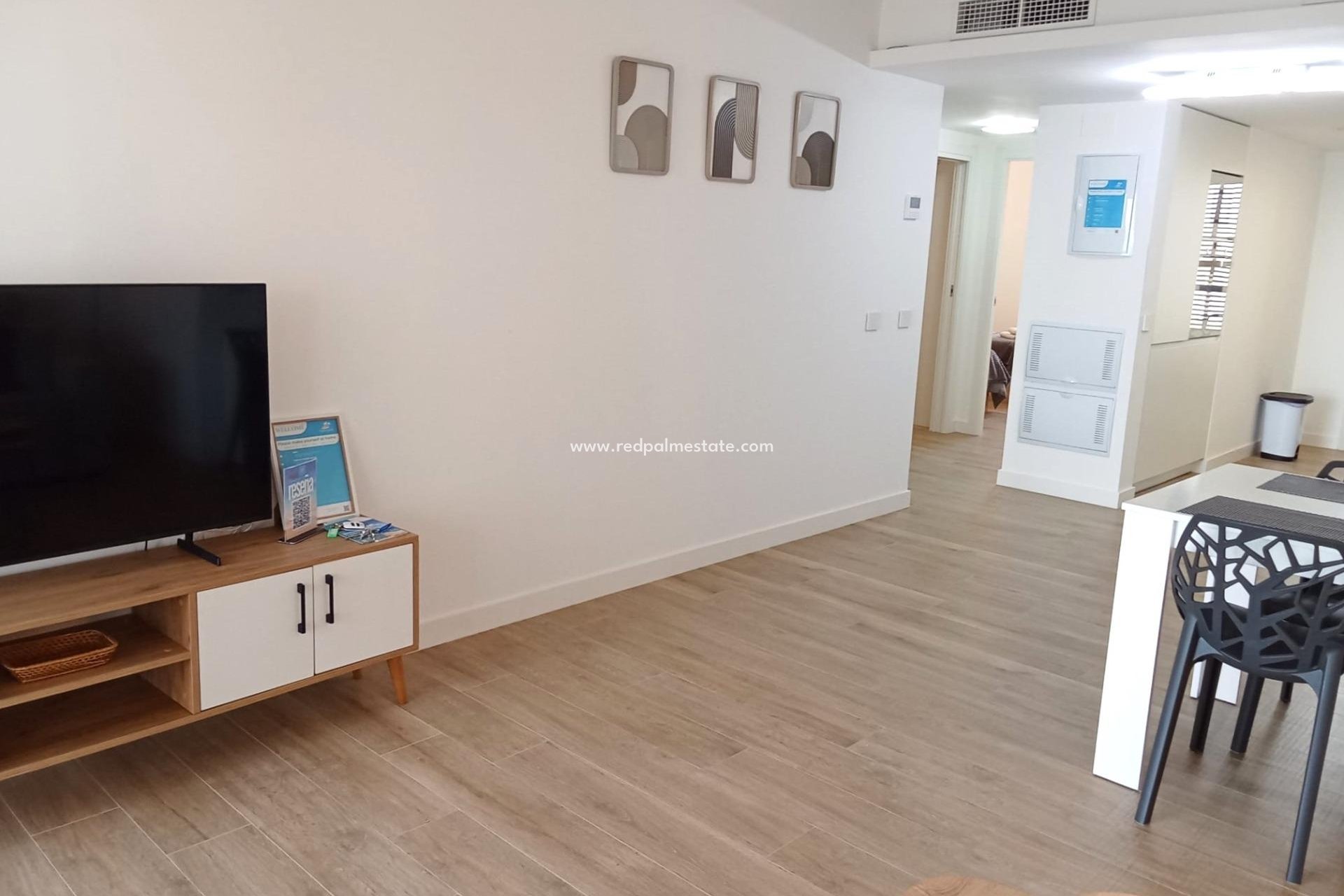 Reventa - Apartmentos -
Torrevieja - Punta prima