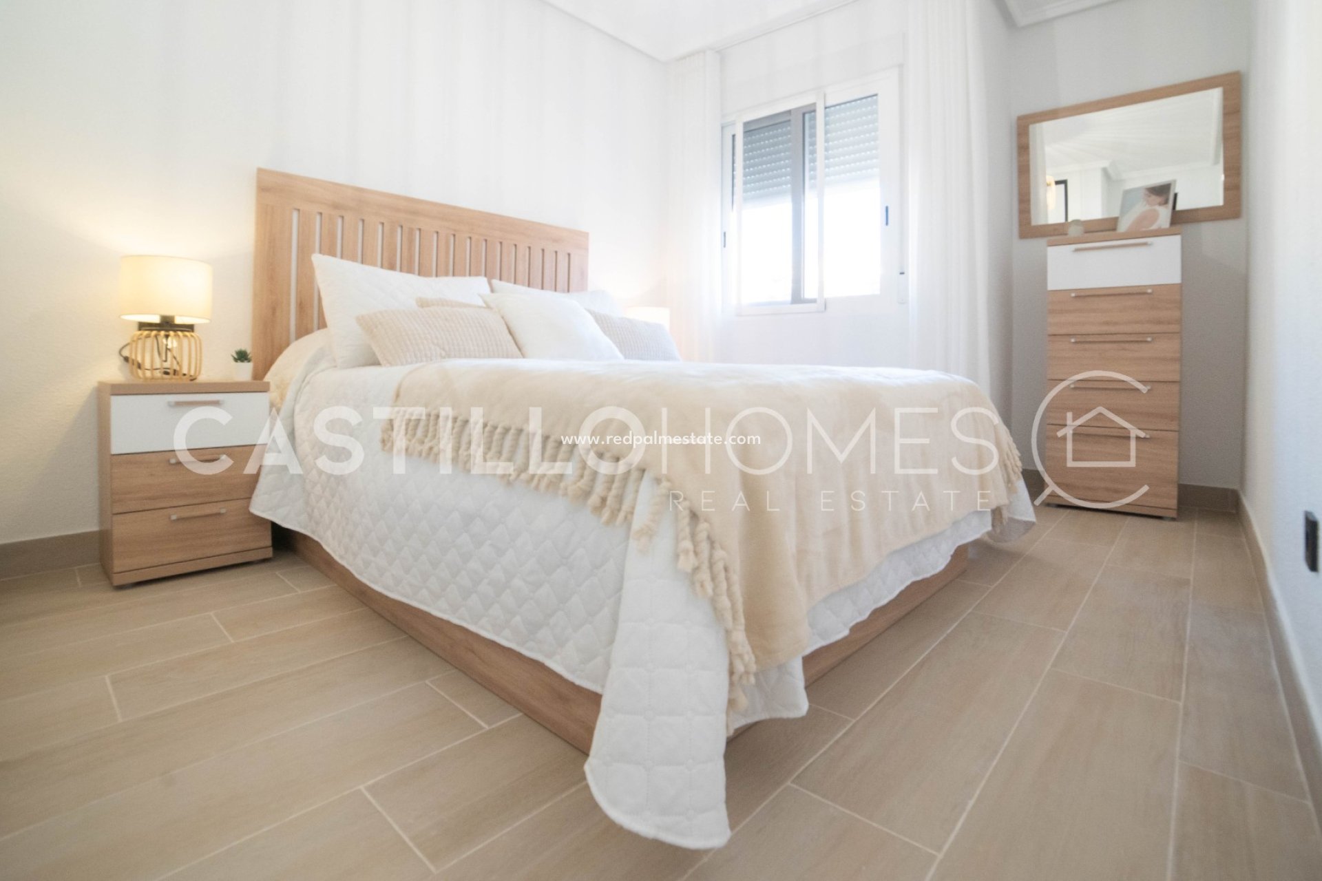 Reventa - Apartmentos -
Torrevieja - Torre del moro