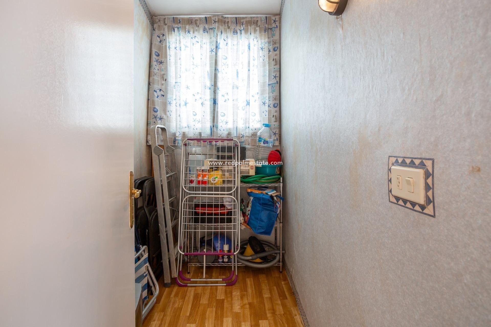 Reventa - Apartmentos -
Torrevieja - Torreblanca