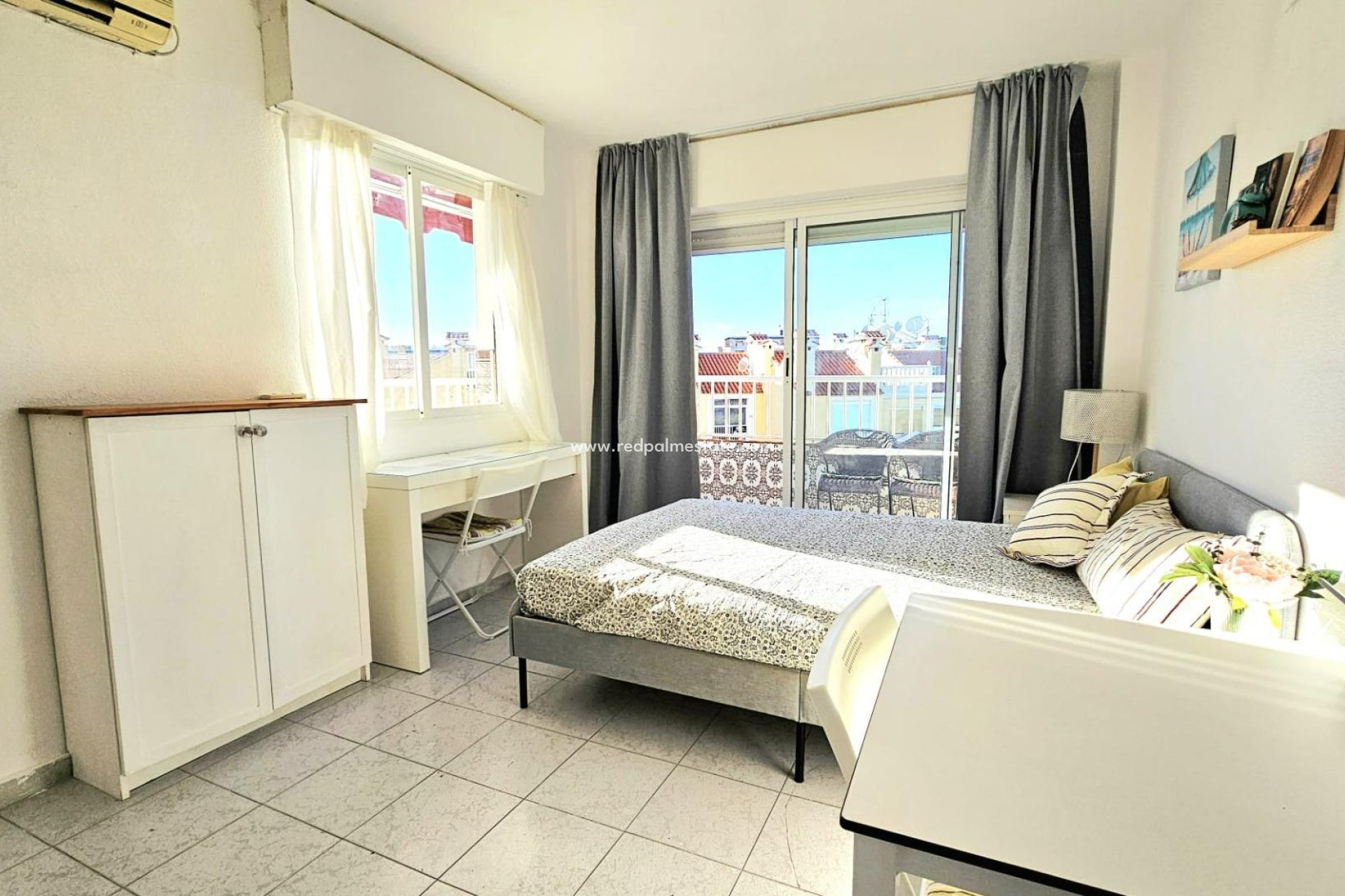 Reventa - Apartmentos -
Torrevieja - Torreblanca