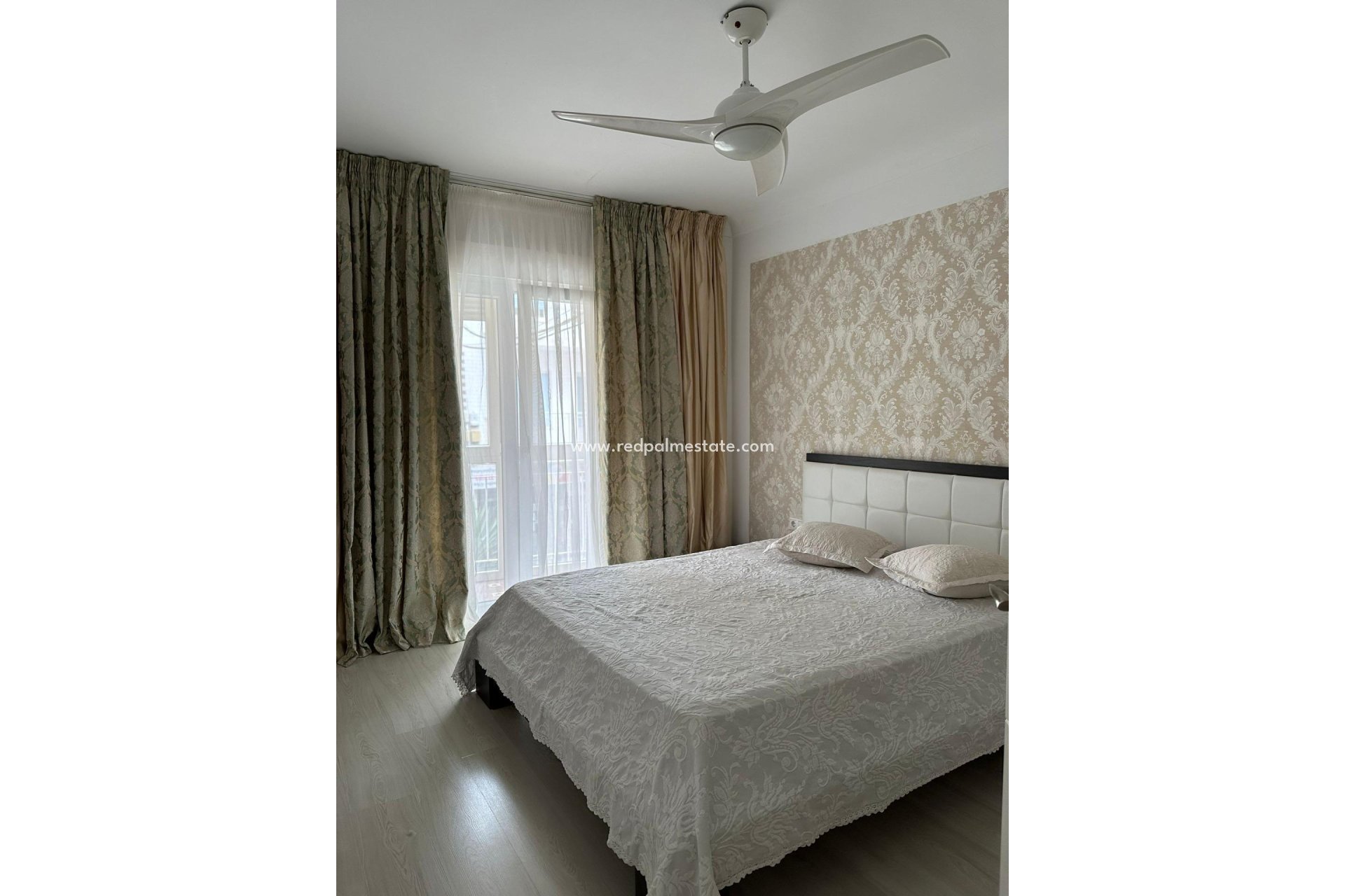 Reventa - Apartmentos -
Torrevieja