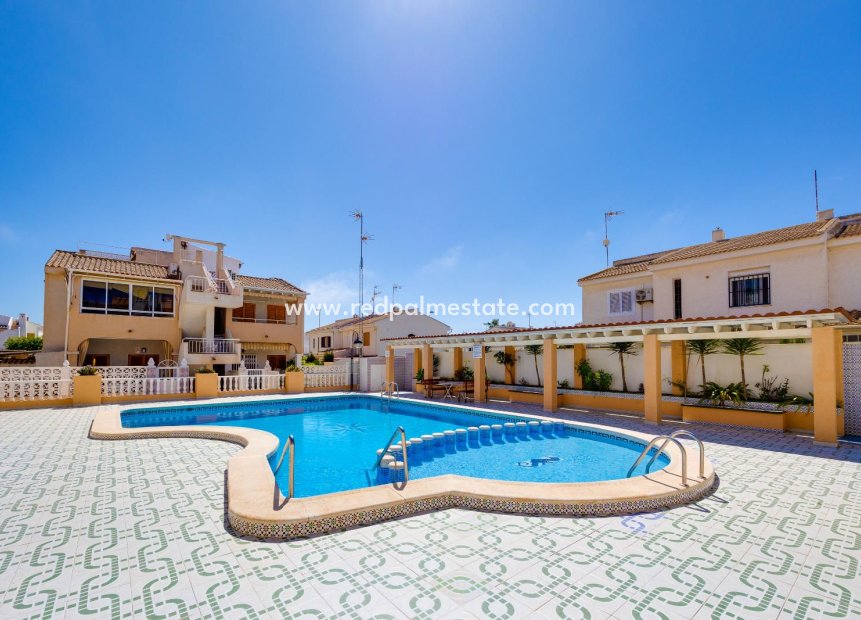 Reventa - Apartmentos -
Torrevieja