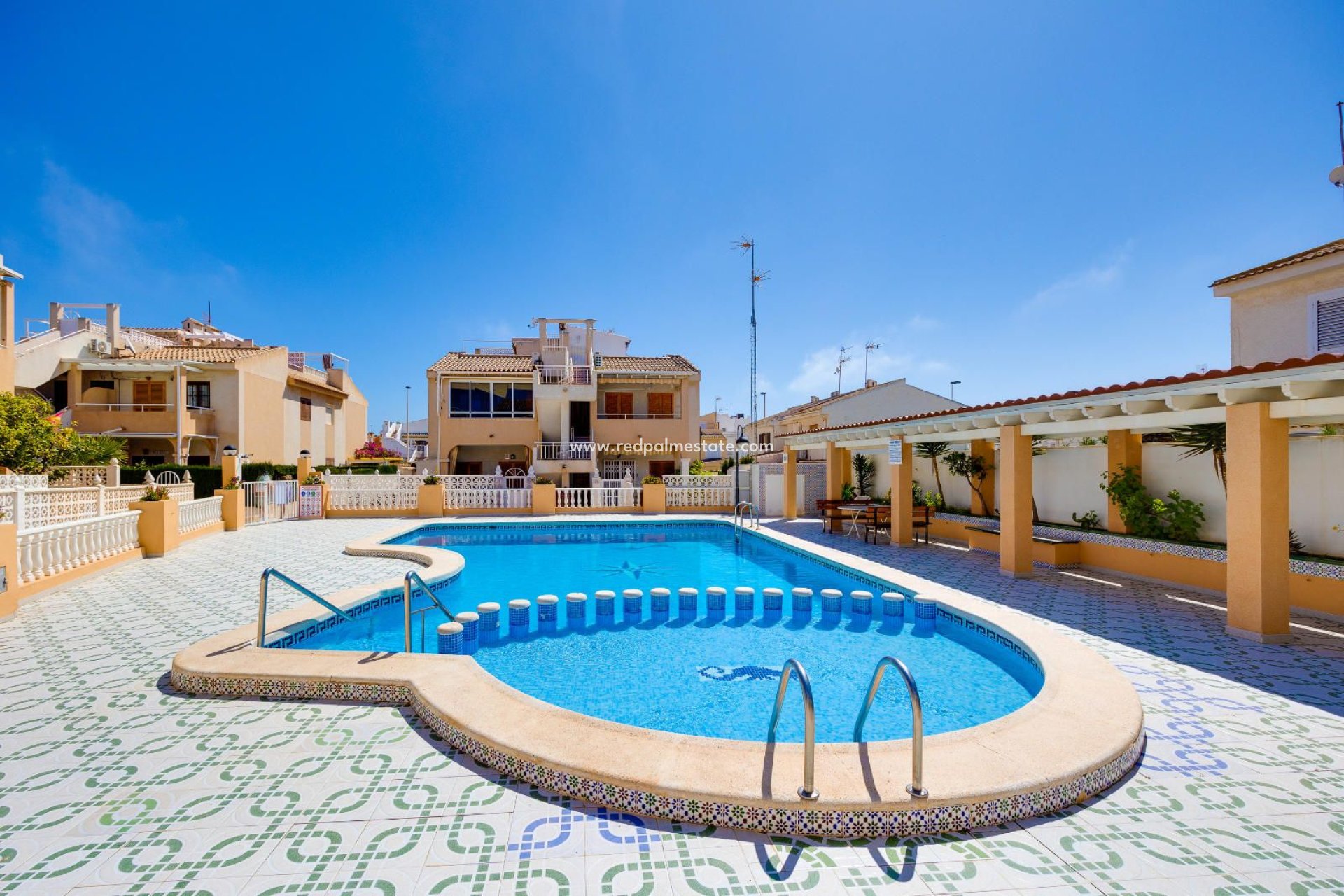 Reventa - Apartmentos -
Torrevieja
