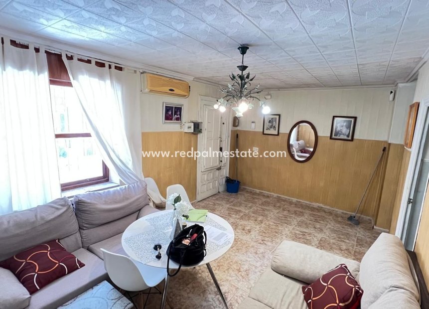 Reventa - Apartmentos -
Torrevieja