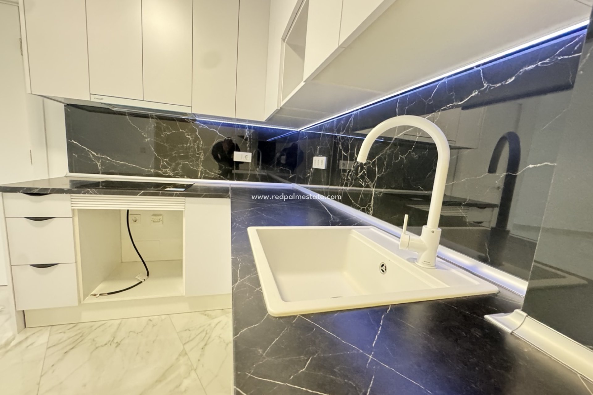 Reventa - Apartmentos -
Torrevieja