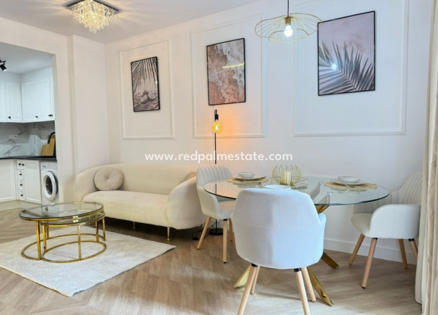 Reventa - Apartmentos -
Torrevieja