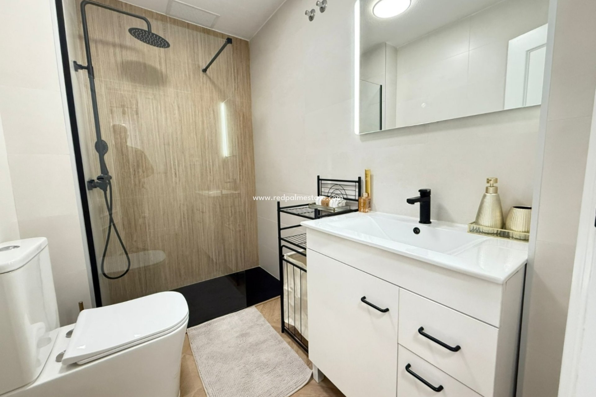 Reventa - Apartmentos -
Torrevieja