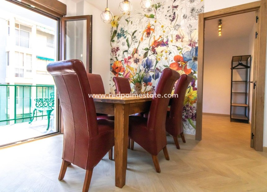 Reventa - Apartmentos -
Torrevieja