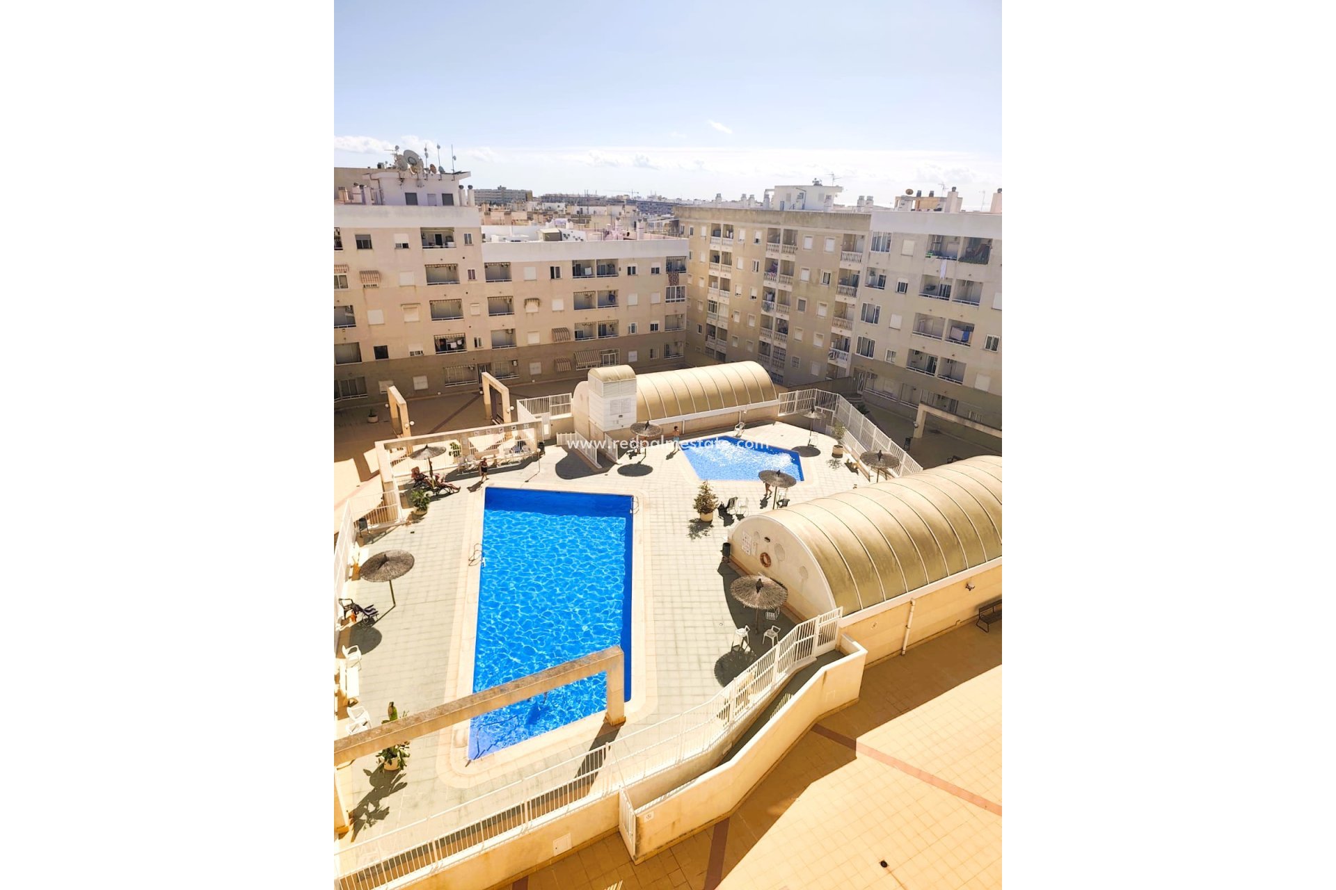 Reventa - Apartmentos -
Torrevieja
