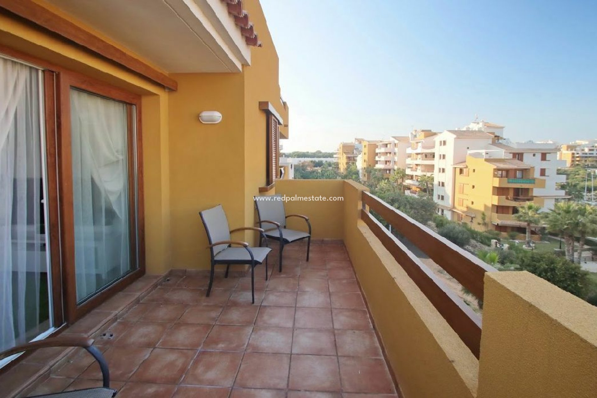 Reventa - Apartmentos -
Torrevieja