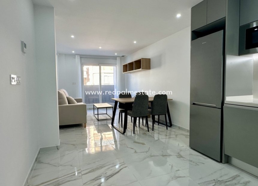 Reventa - Apartmentos -
Torrevieja