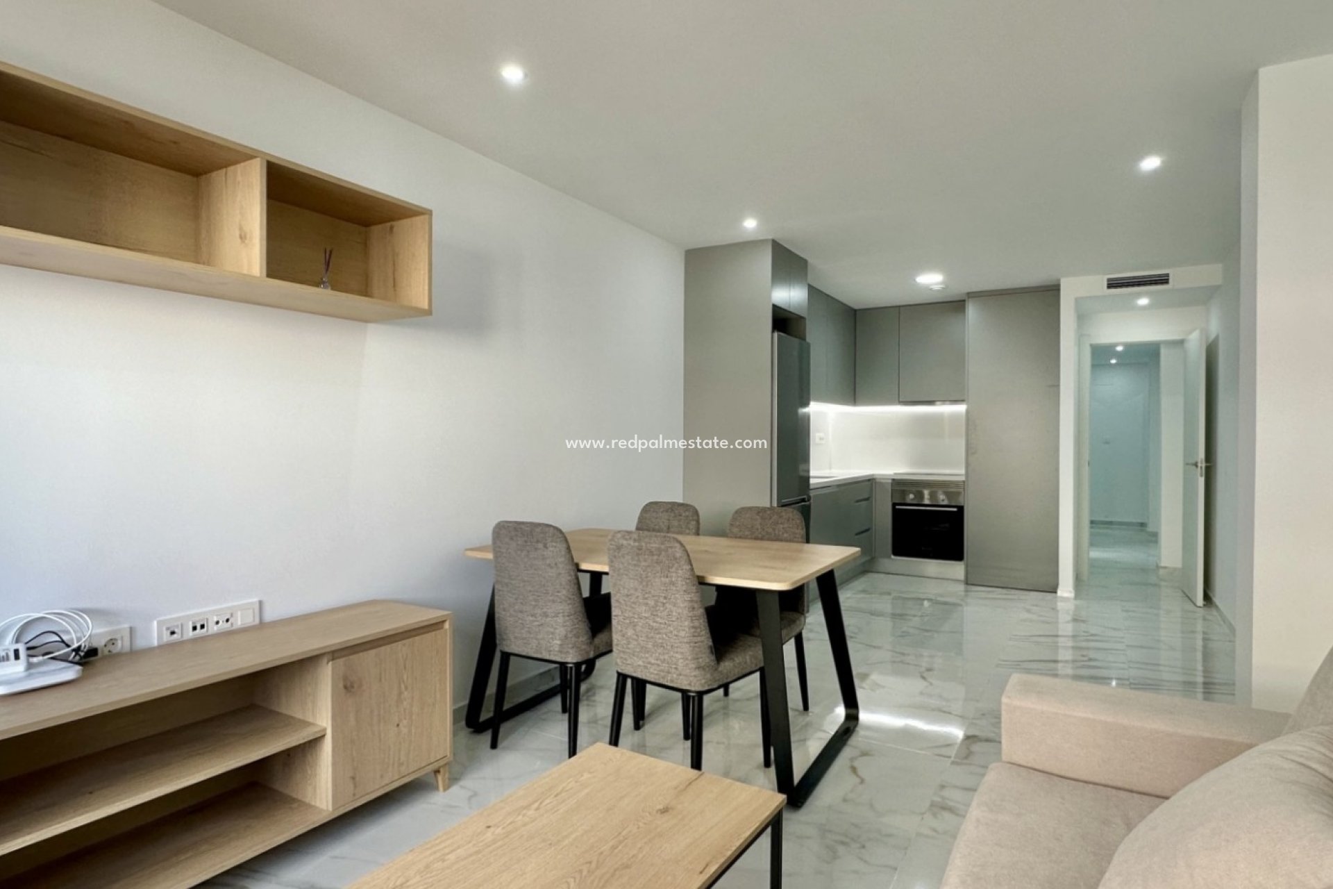 Reventa - Apartmentos -
Torrevieja