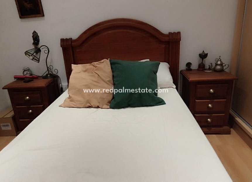 Reventa - Apartmentos -
Torrevieja