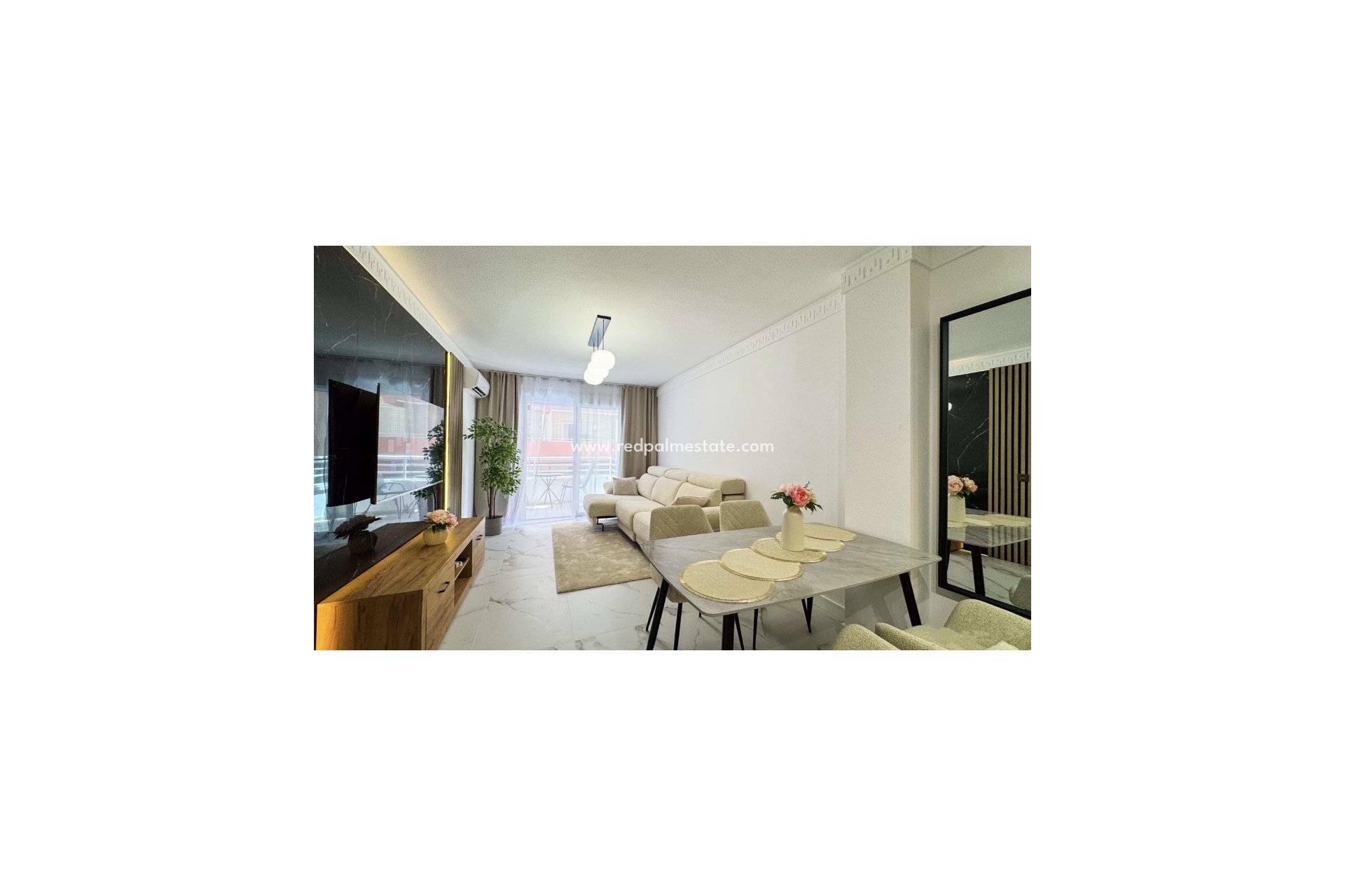 Reventa - Apartmentos -
Torrevieja