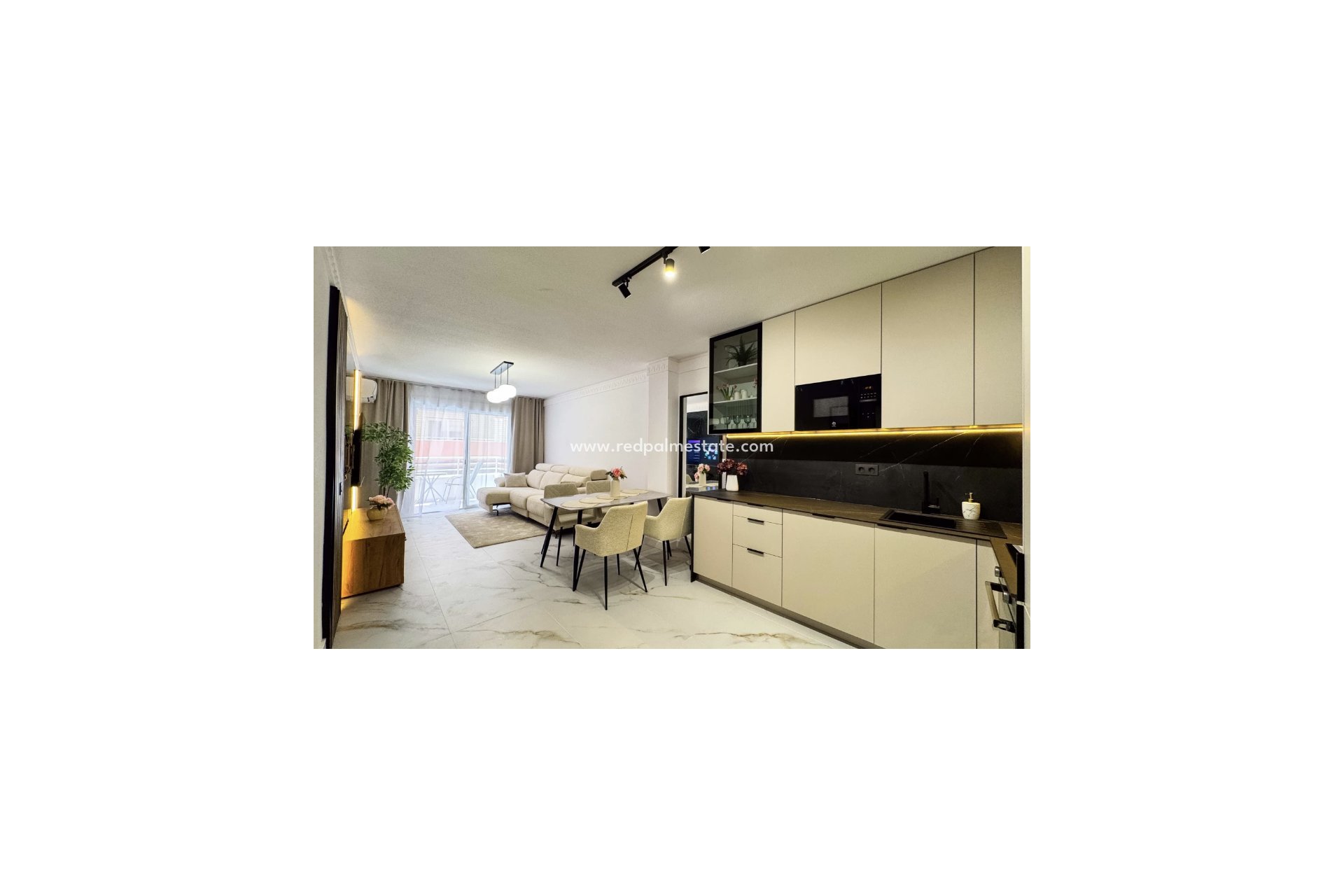 Reventa - Apartmentos -
Torrevieja