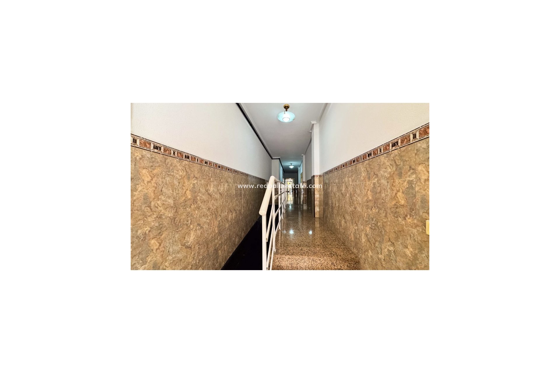 Reventa - Apartmentos -
Torrevieja