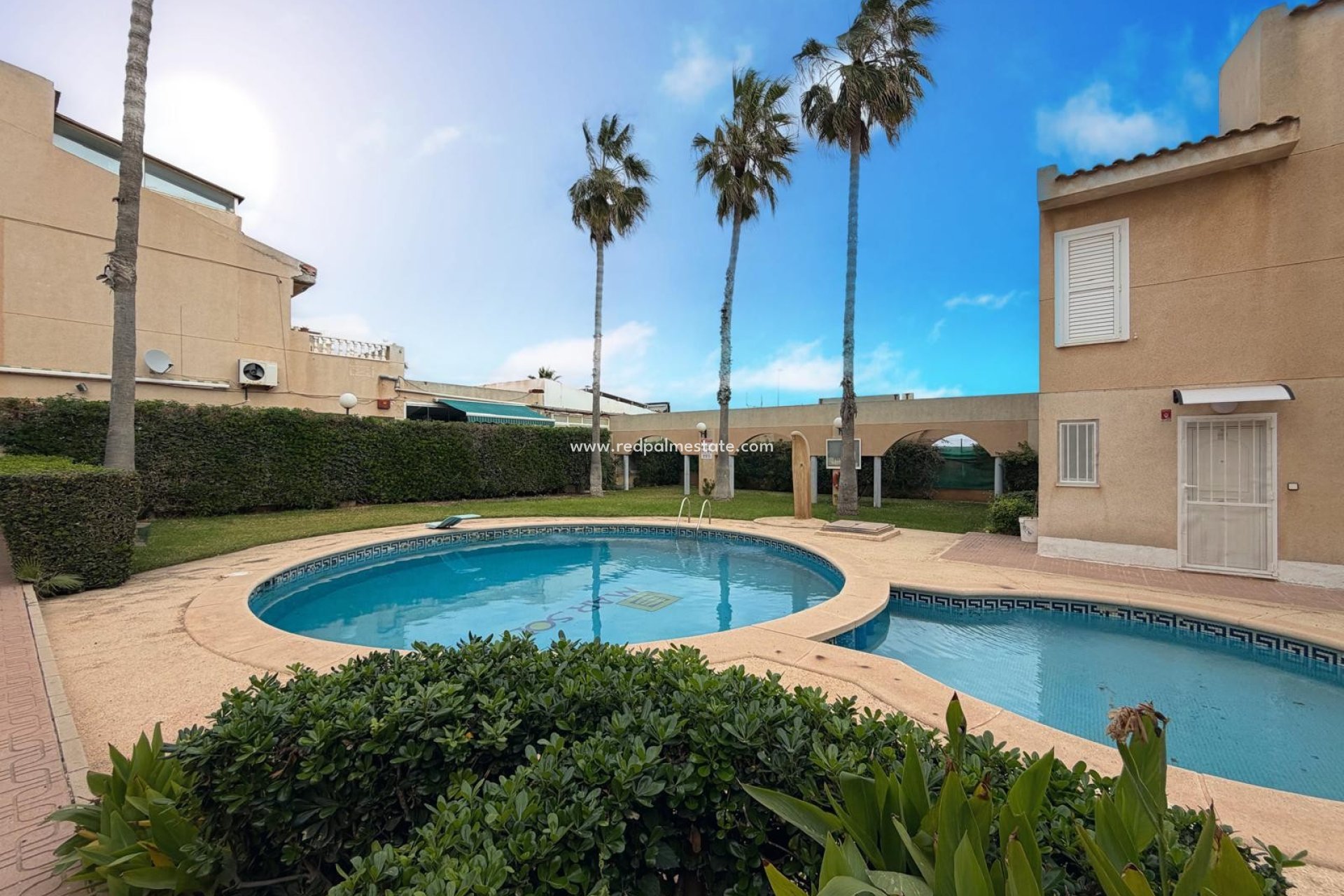 Reventa - Apartmentos -
Torrevieja