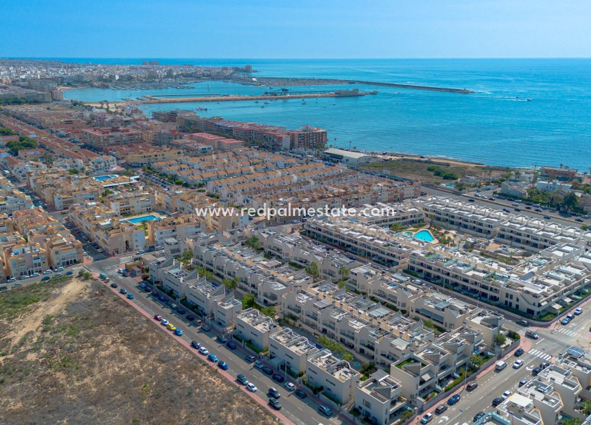 Reventa - Apartmentos -
Torrevieja