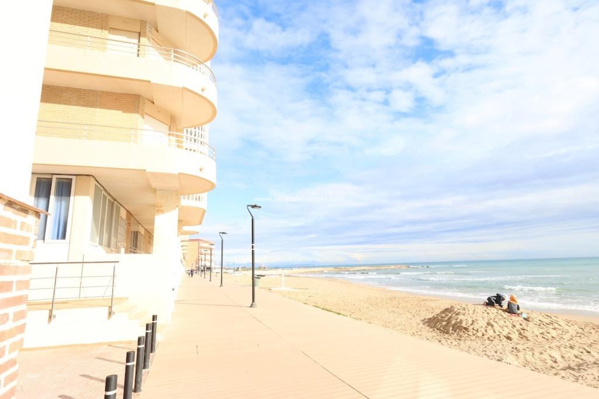 Reventa - Apartmentos -
Torrevieja