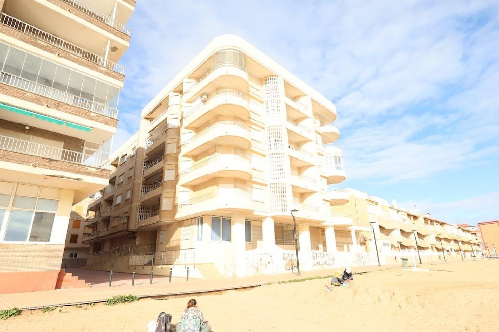 Reventa - Apartmentos -
Torrevieja