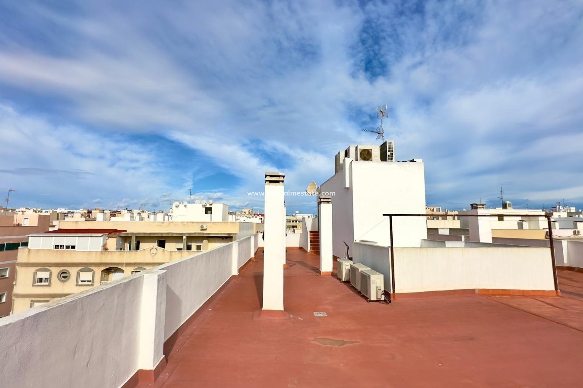 Reventa - Apartmentos -
Torrevieja