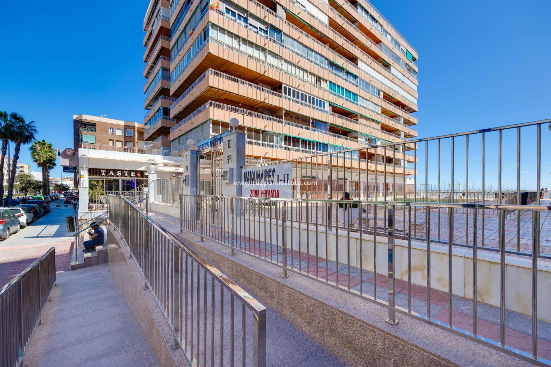 Reventa - Apartmentos -
Torrevieja