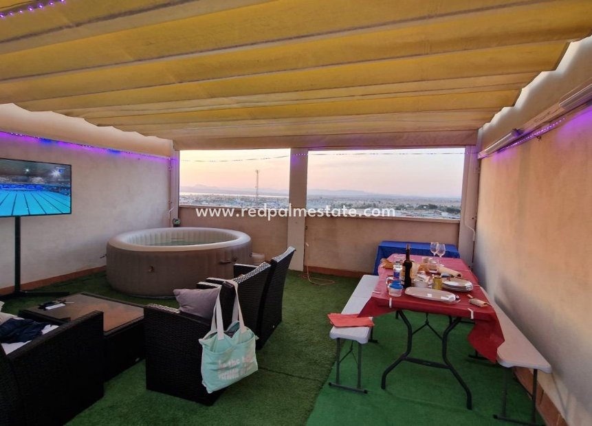 Reventa - Apartmentos -
Torrevieja