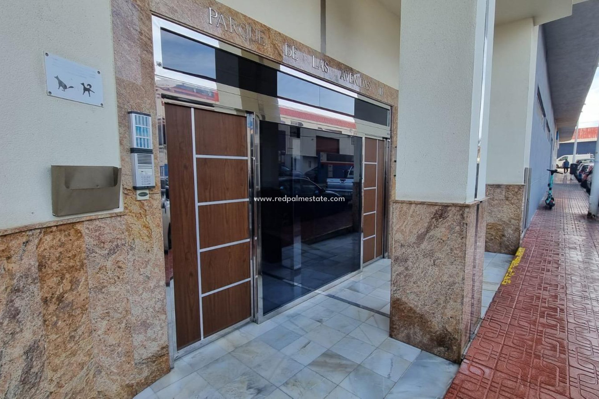 Reventa - Apartmentos -
Torrevieja