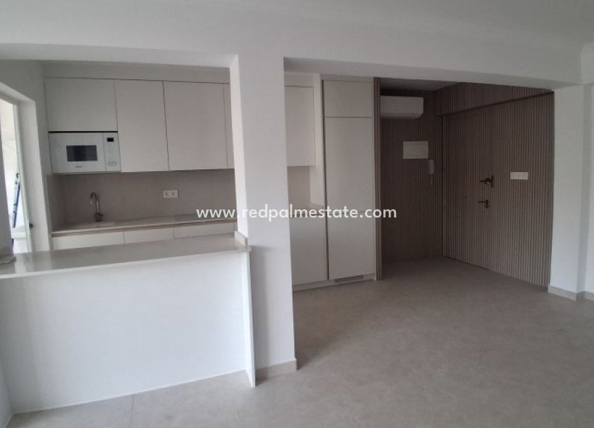 Reventa - Apartmentos -
Torrevieja