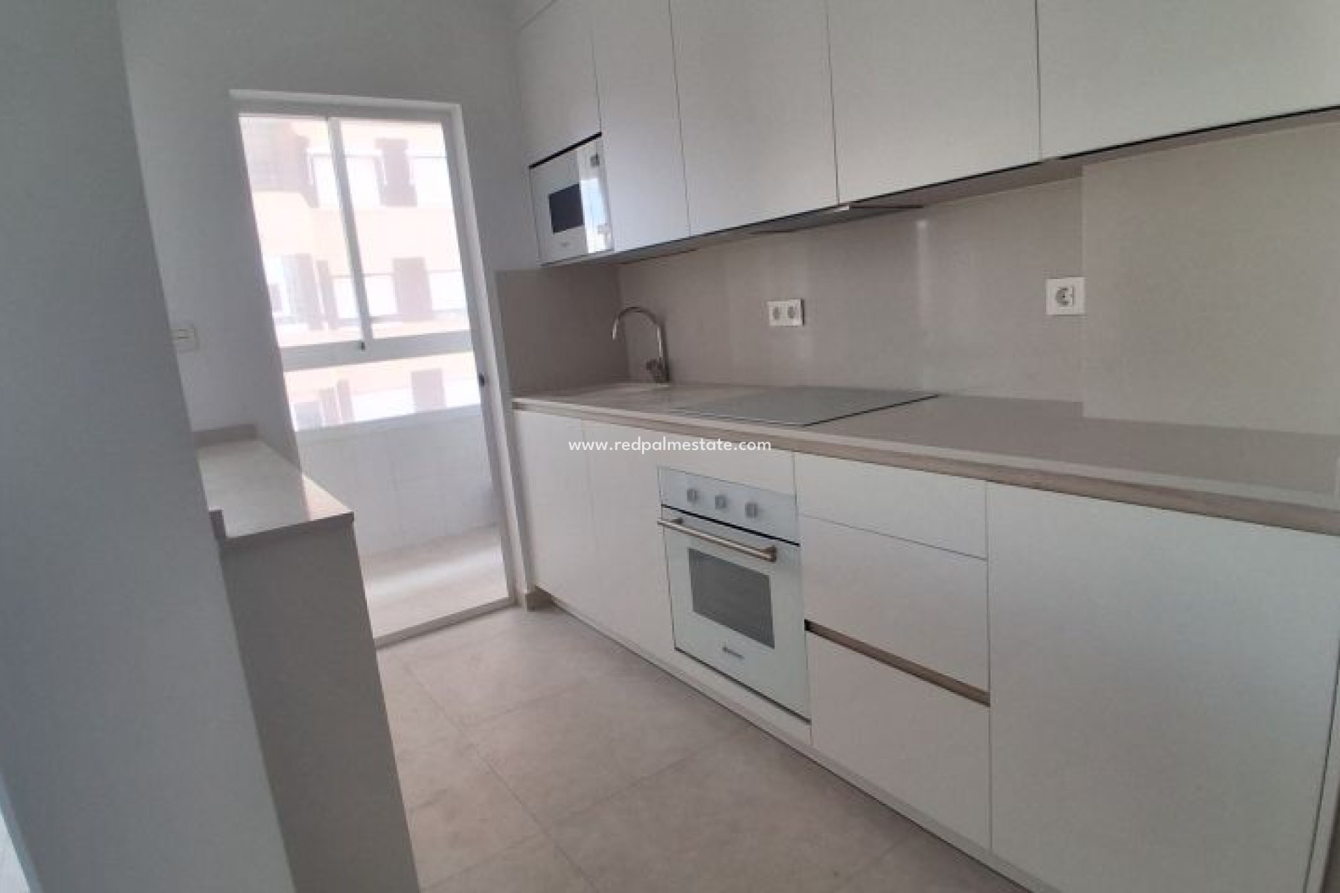 Reventa - Apartmentos -
Torrevieja