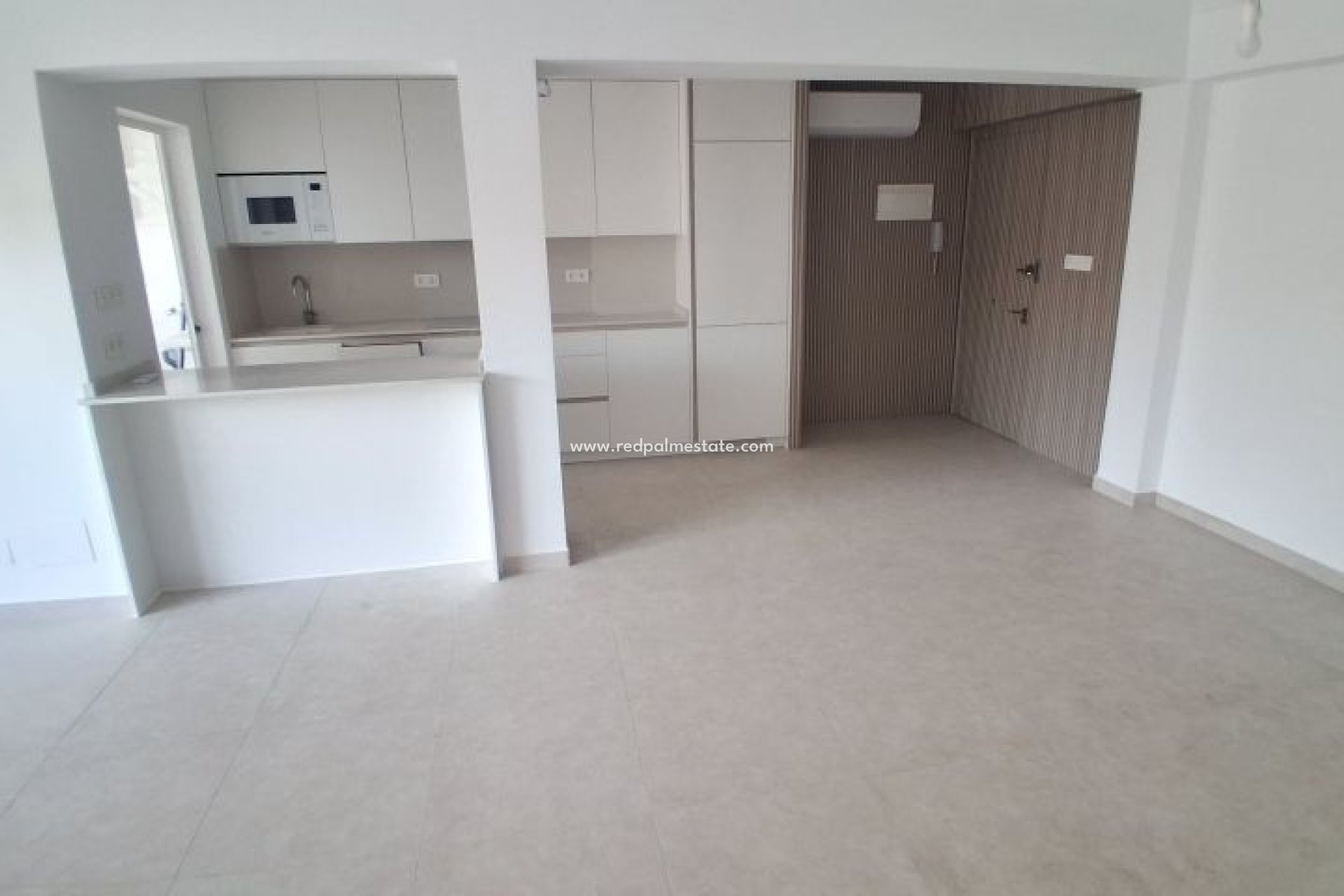 Reventa - Apartmentos -
Torrevieja