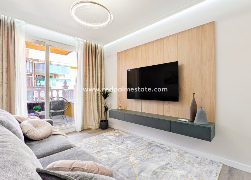 Reventa - Apartmentos -
Torrevieja